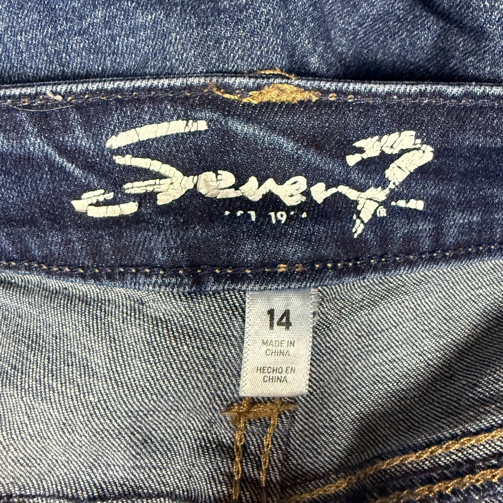 Seven7 Womens Relaxed Bermuda Denim Shorts Blue Medium Wash Size 14 Stretch - Picture 7 of 8
